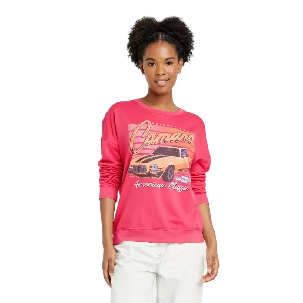 gm - Women's Camaro Graphic Sweatshirt Size XS Raspberry wine